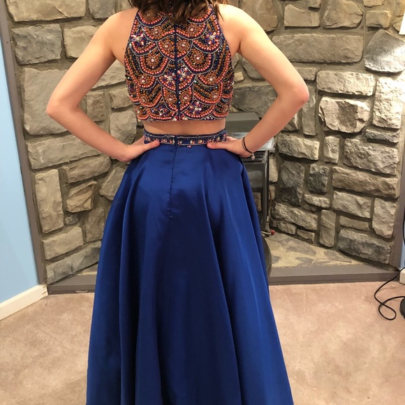 Prom Dress - Picture 7 of 8